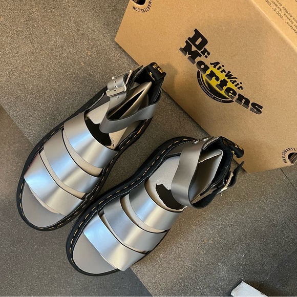 Dr. Martens Clarissa II Silver Metallic Leather Sandals, Size 6, NIB - Picture 8 of 13